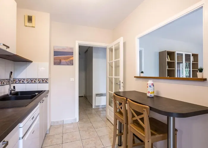 Lejlighed Tassigny By Interhome